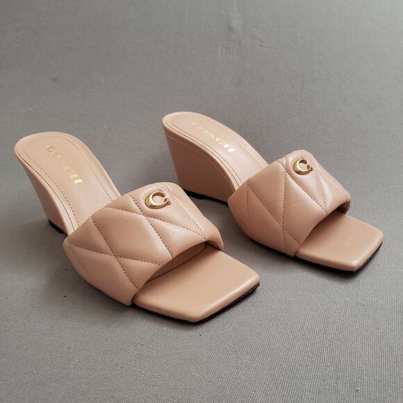 COACH Emma Leather Wedges in Buff Size 7.5 COAH-WZ182 Quilted Tan - Picture 1 of 16